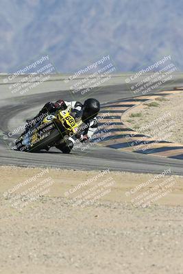 media/Oct-05-2025-CVMA (Sun) [[beeef4f201]]/Race 15-Amateur Formula Middleweight/